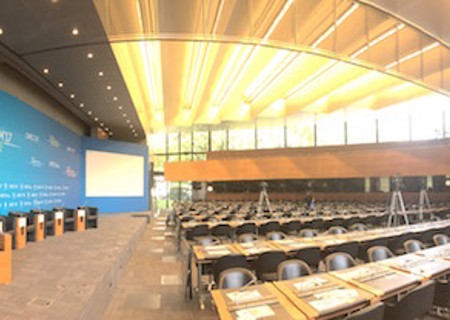 wto_plenary_hall_panoramic