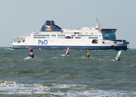 pando_ferries