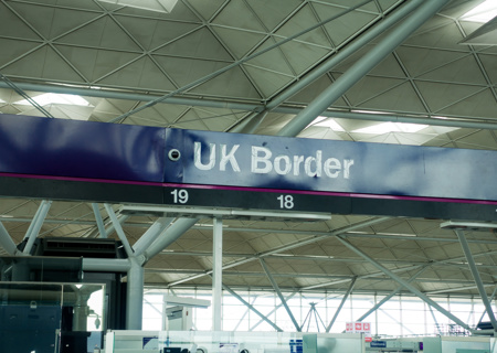 Ukbordersign